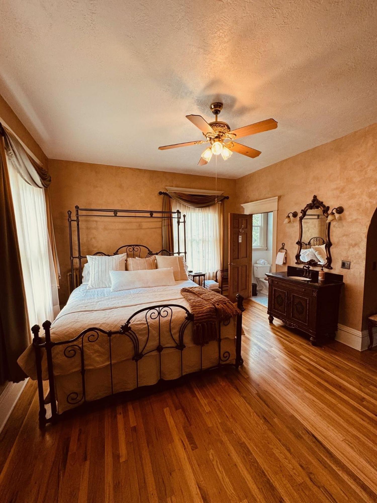 The Gibson Mansion Bed And Breakfast Missoula Εξωτερικό φωτογραφία